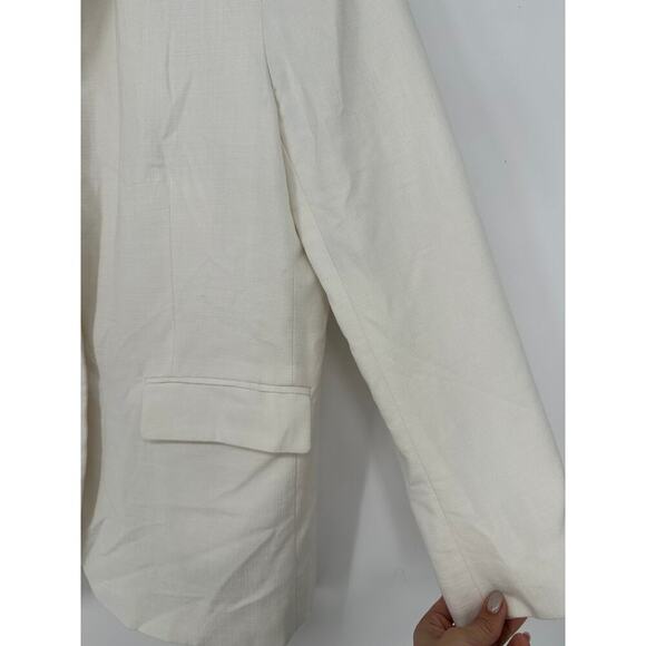 Samsoe Luzy Blazer in White - Picture 3 of 6